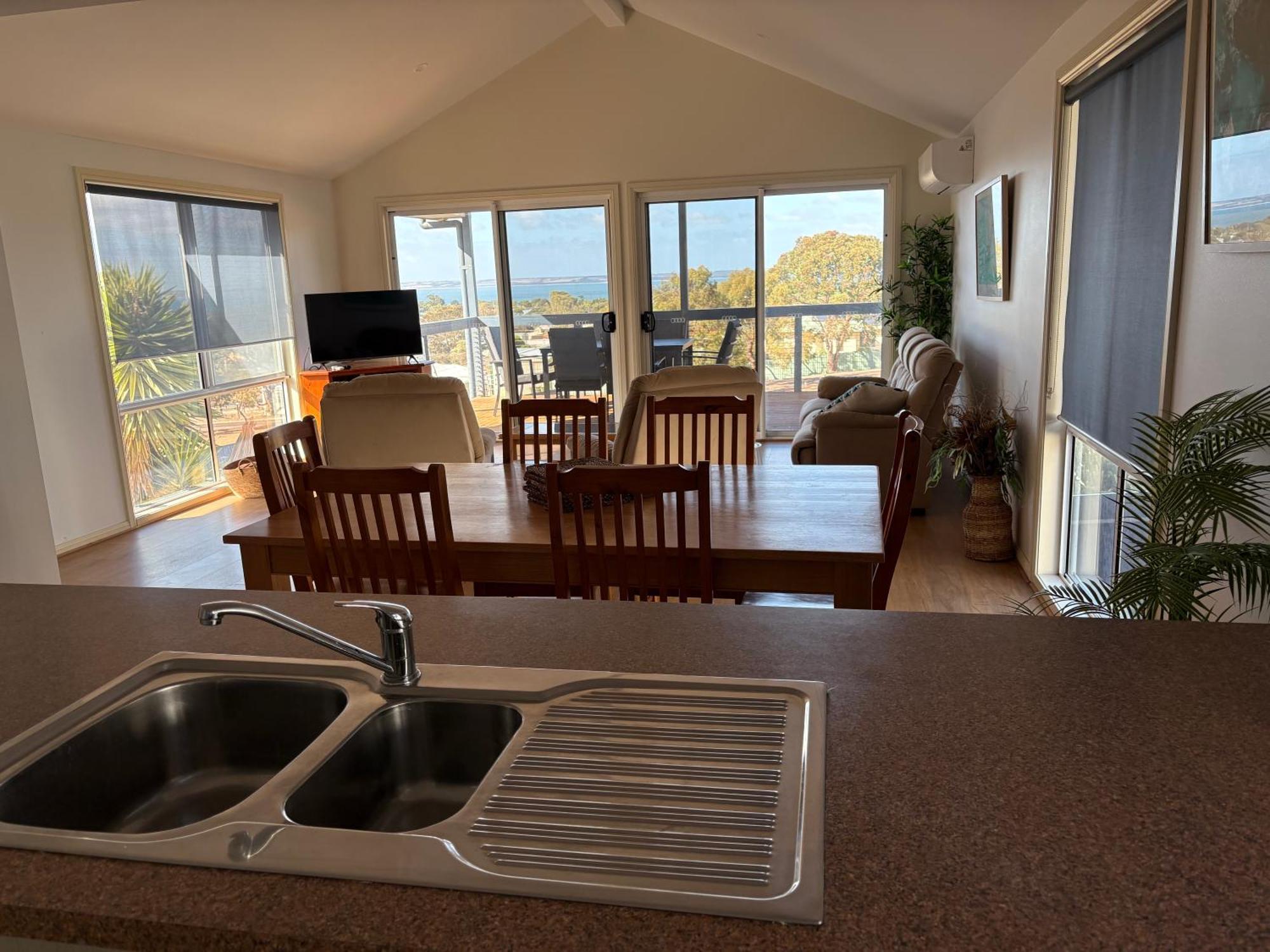 Kangaroo Island Bayview Villas Kingscote Exterior photo