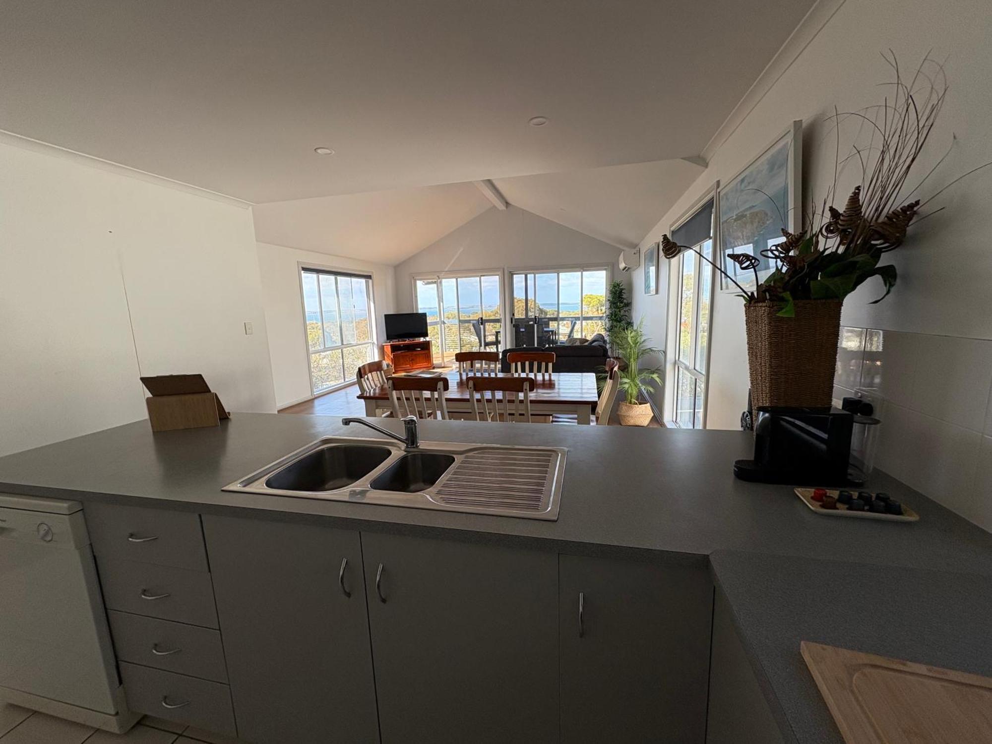 Kangaroo Island Bayview Villas Kingscote Exterior photo