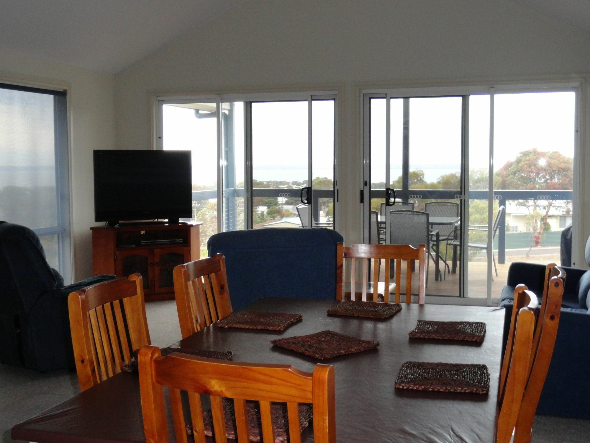 Kangaroo Island Bayview Villas Kingscote Exterior photo